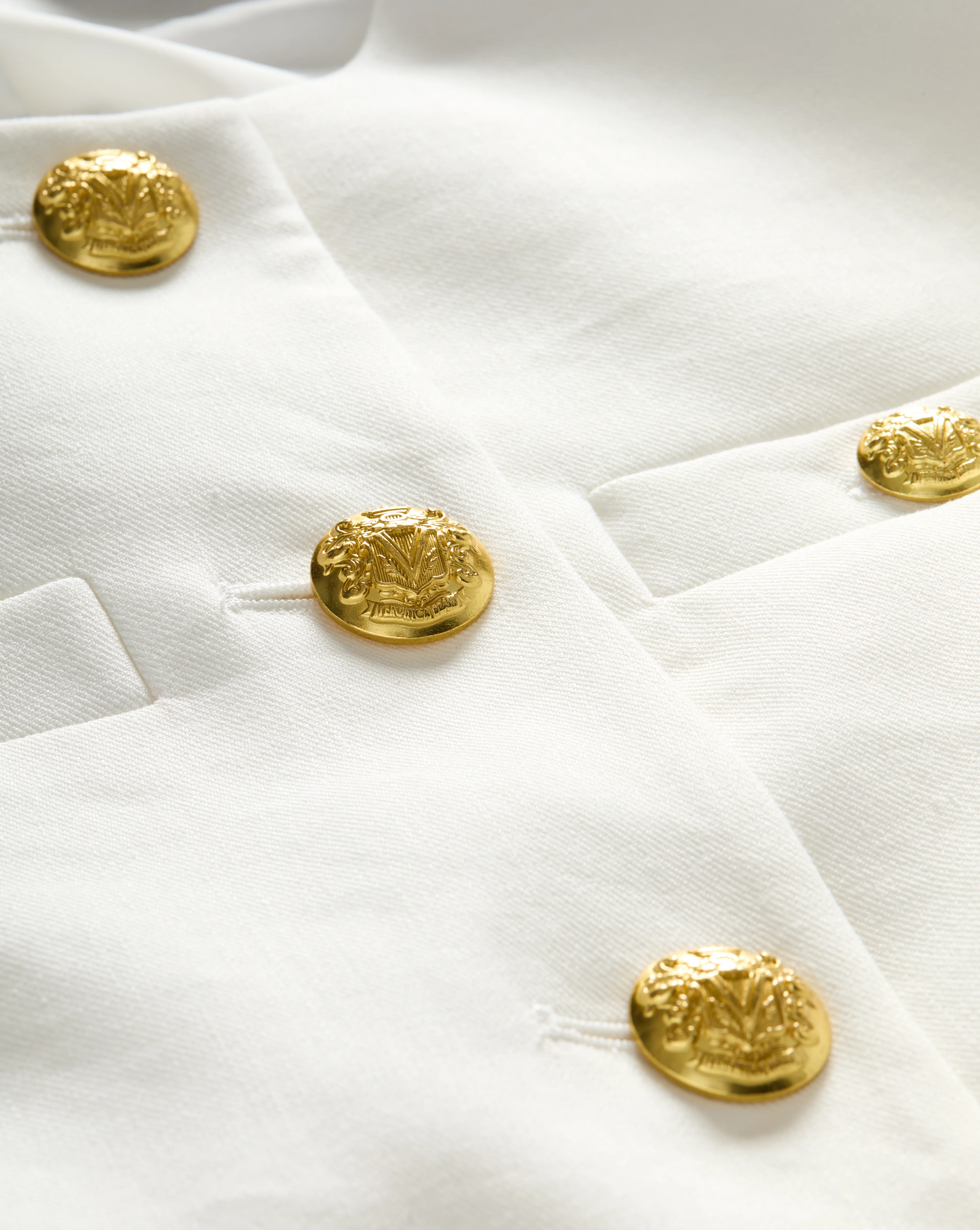 Tamara Linen Vest - Image 4